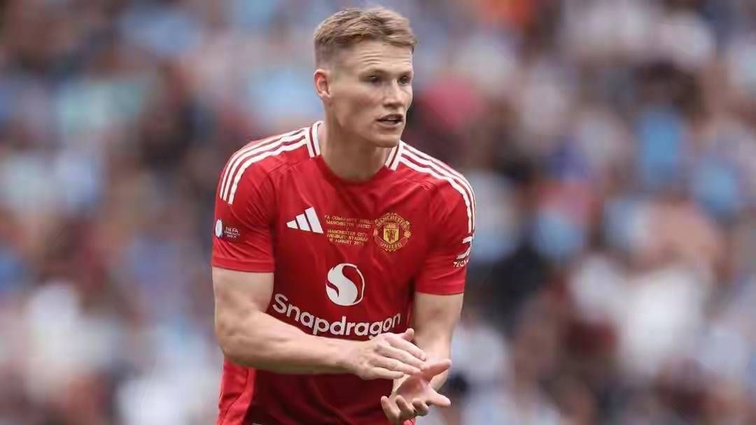 7400万王牌牵线！曼联冲冠终极杀招：截胡利物浦，抢下莱比锡19岁亿元妖锋